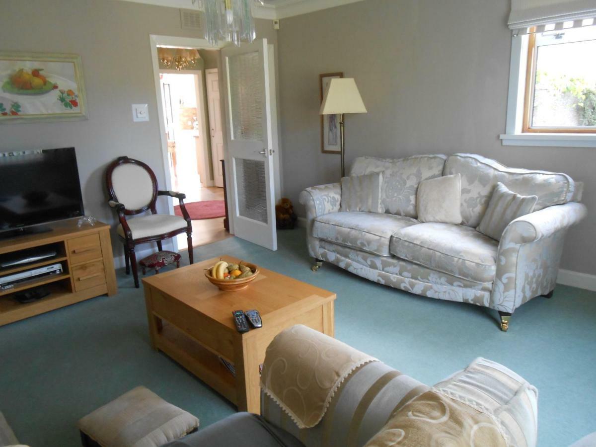 Rose Villa Bed And Breakfast Forfar Exteriér fotografie