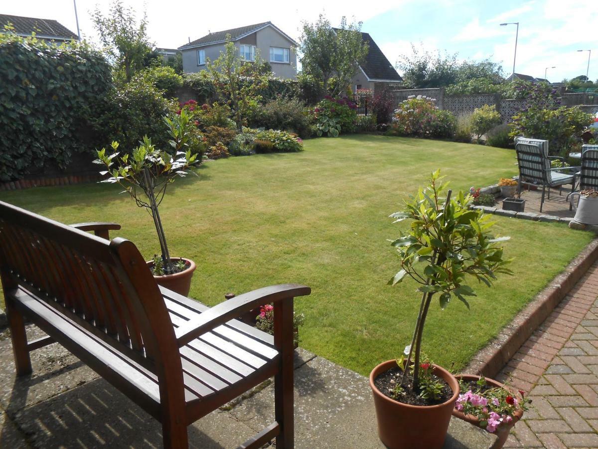 Rose Villa Bed And Breakfast Forfar Exteriér fotografie