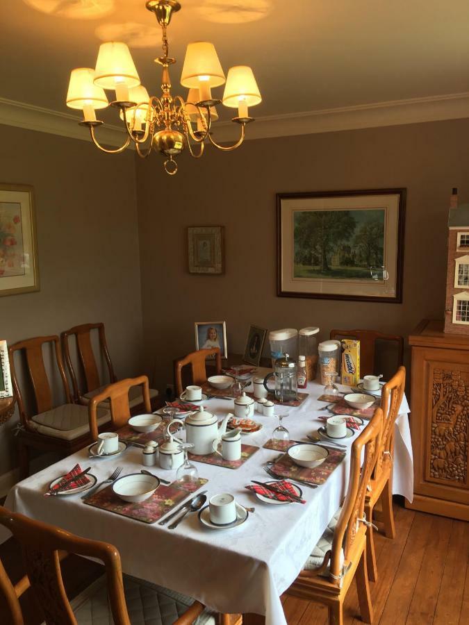 Rose Villa Bed And Breakfast Forfar Exteriér fotografie